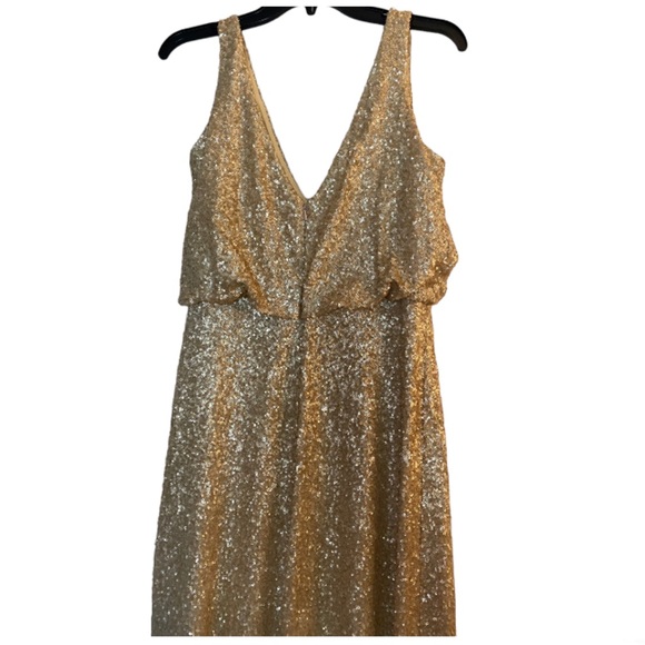 Sorella Vita Gold Sequined Plunge Neckline Sheath Gown 8938- Size 14 - Picture 4 of 6